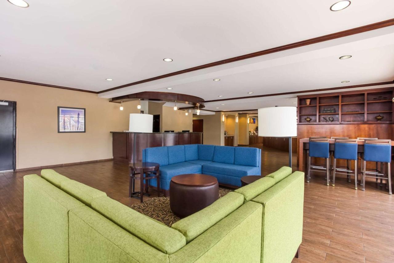 Comfort Suites North Mobile Saraland Bagian luar foto