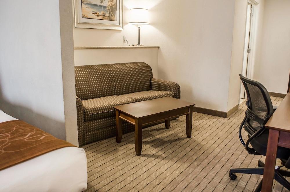 Comfort Suites North Mobile Saraland Bagian luar foto
