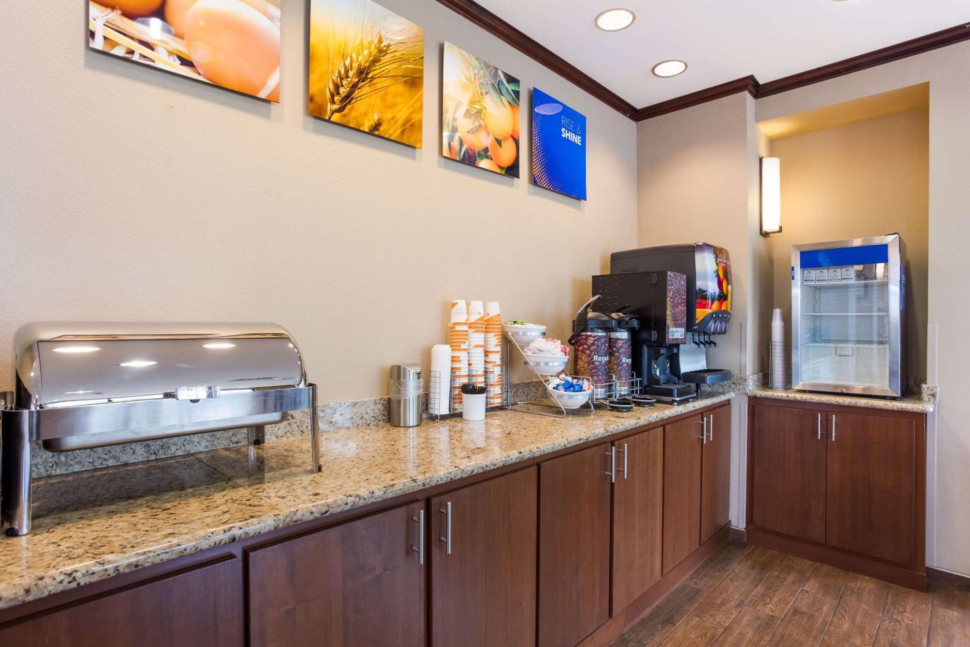 Comfort Suites North Mobile Saraland Bagian luar foto